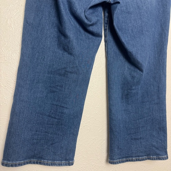 NYDJ Cropped Joni Capri Blue‎ Jeans - Picture 6 of 10